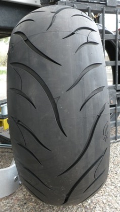 Avon Cobra 240 Motorcycle Tire